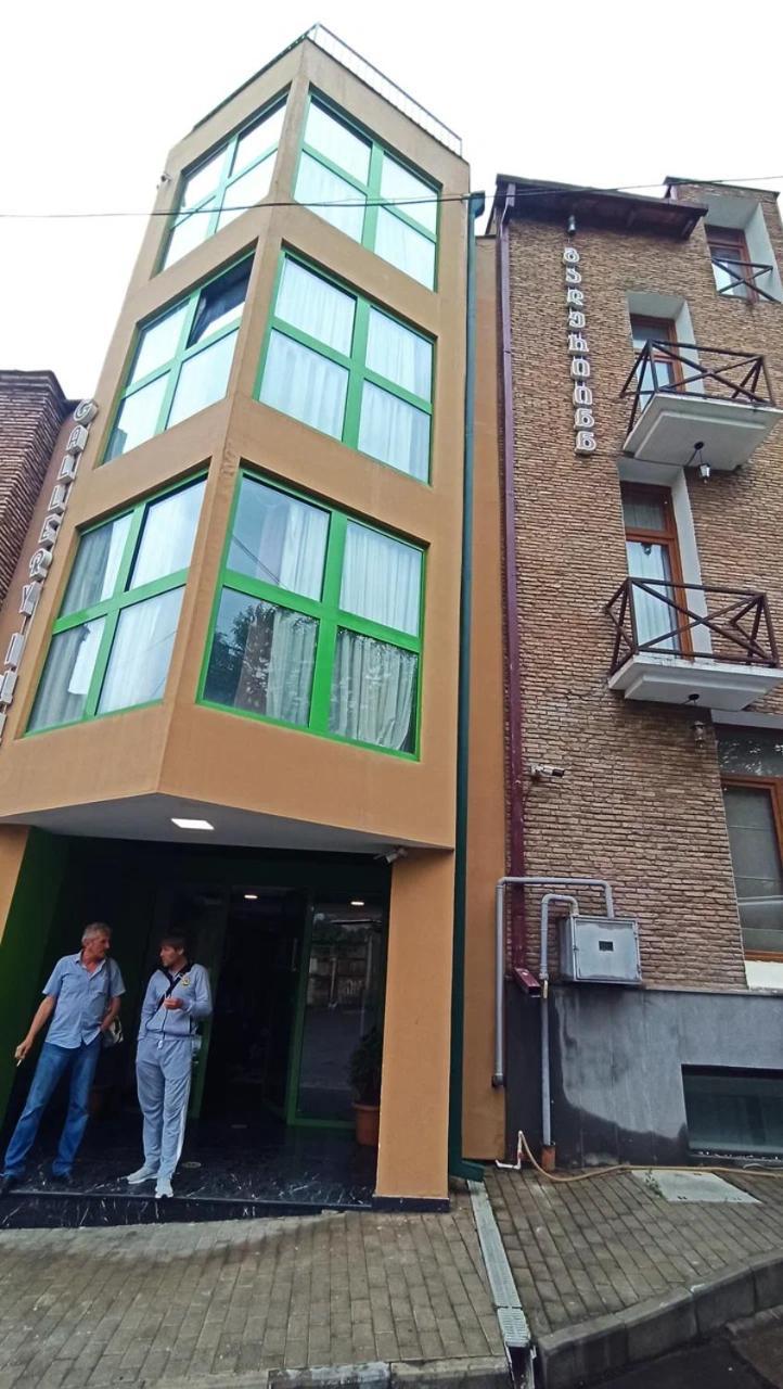 Gallery Inn Tbilisi Exterior foto